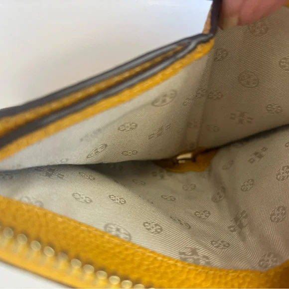 Tory Burch Mustard Yellow Shoulder Bag with crossbody strap and Wallet - Picture 11 of 16